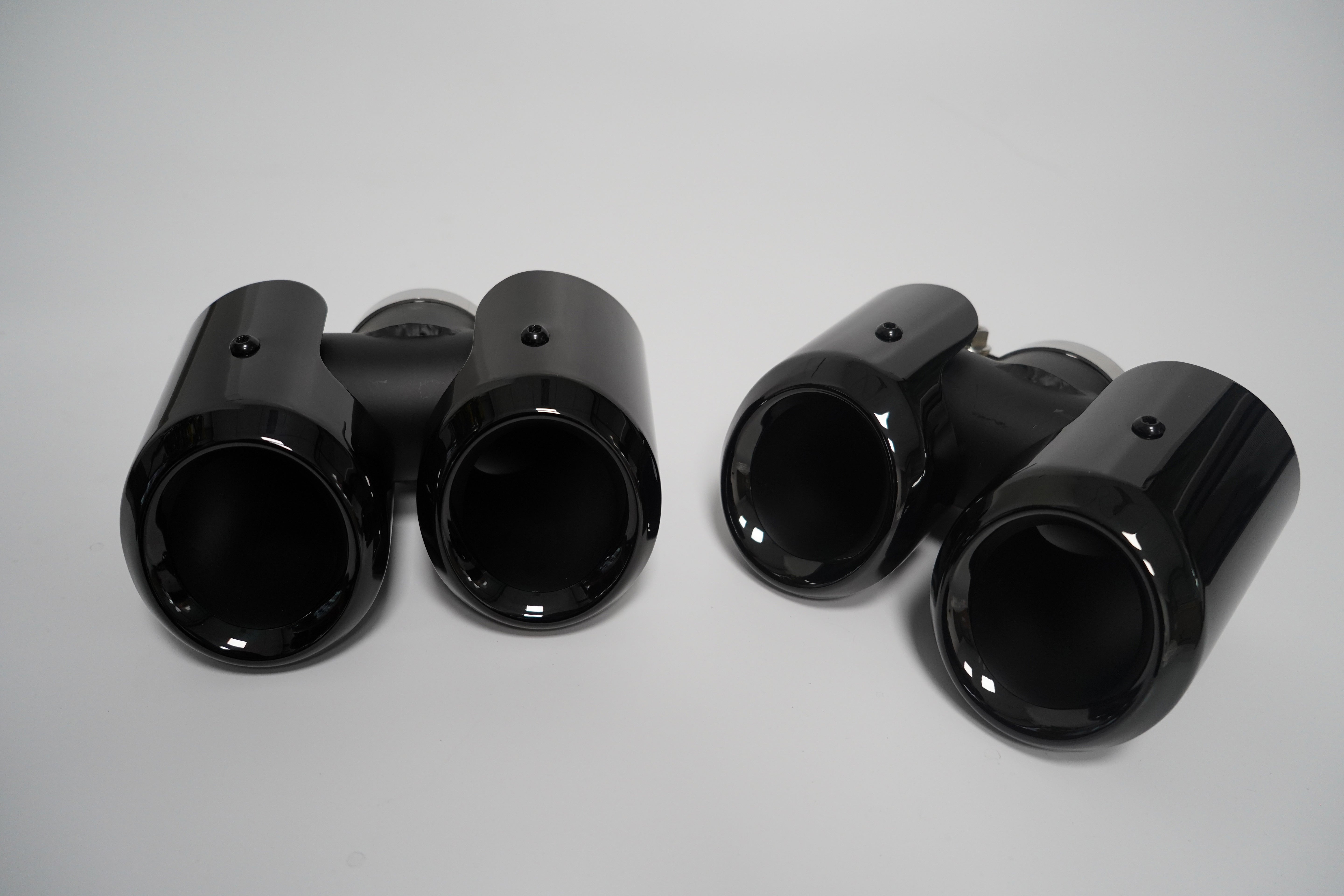 Exhaust Pipe Tips (Black) for Petrol Defender