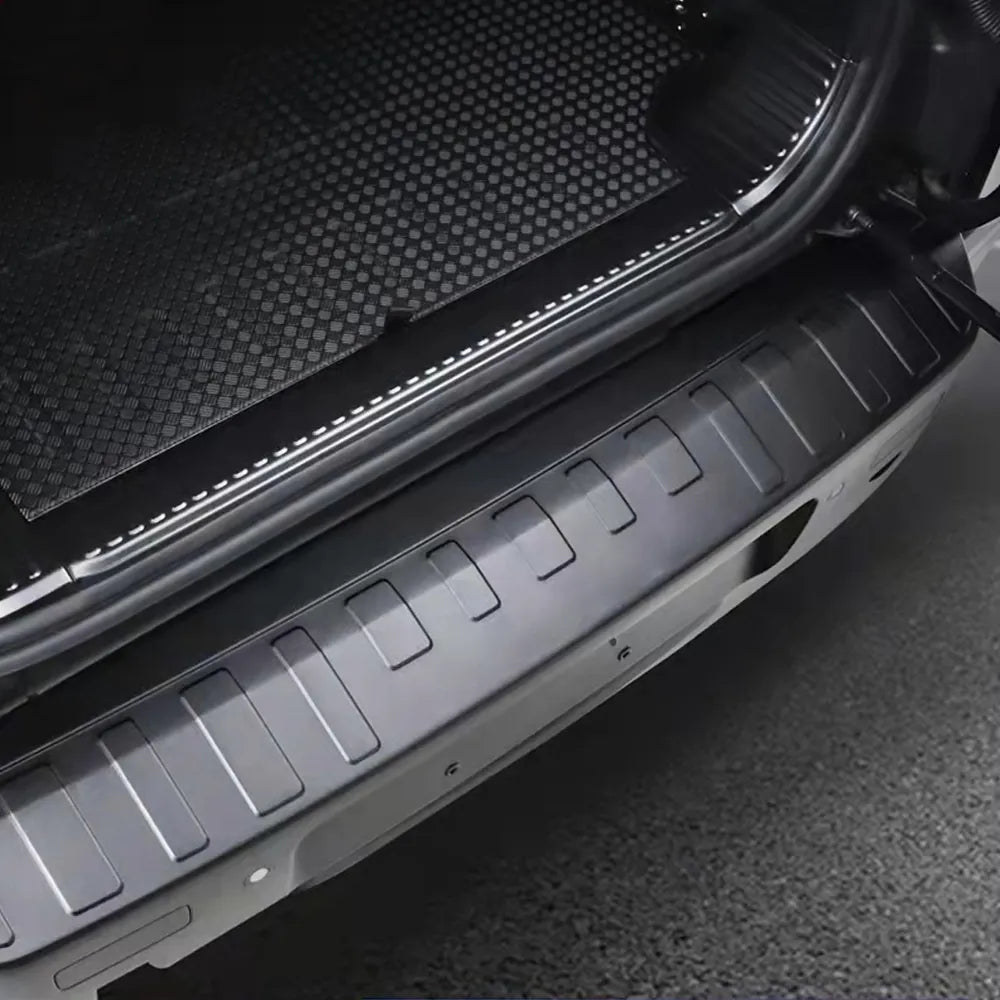 Rear Trunk Plate (Black)