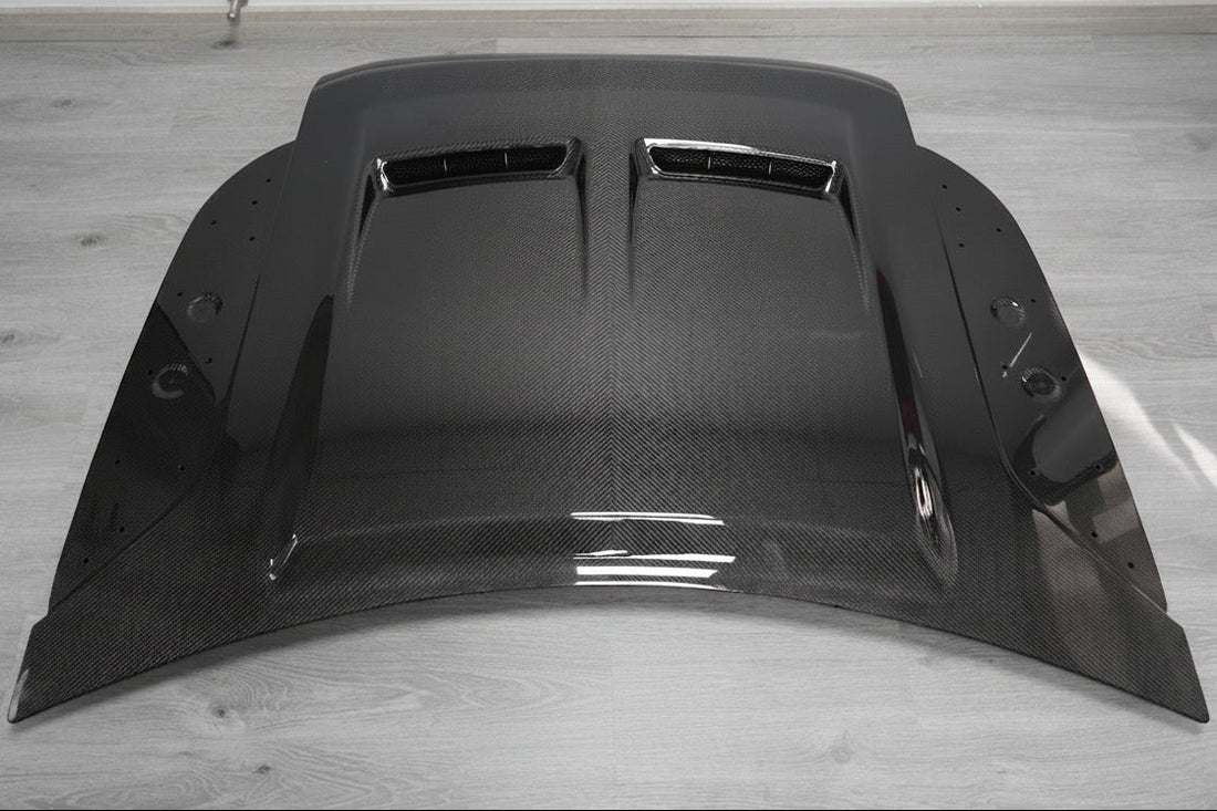 Carbon Fibre Bonnet -Suits Defender 90/110/130