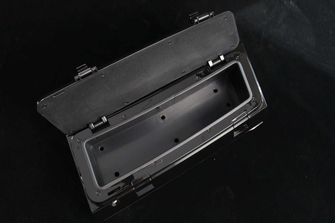 D-Pillar Tailgate Storage Boxes – Suits Defender 90 / 110 / 130