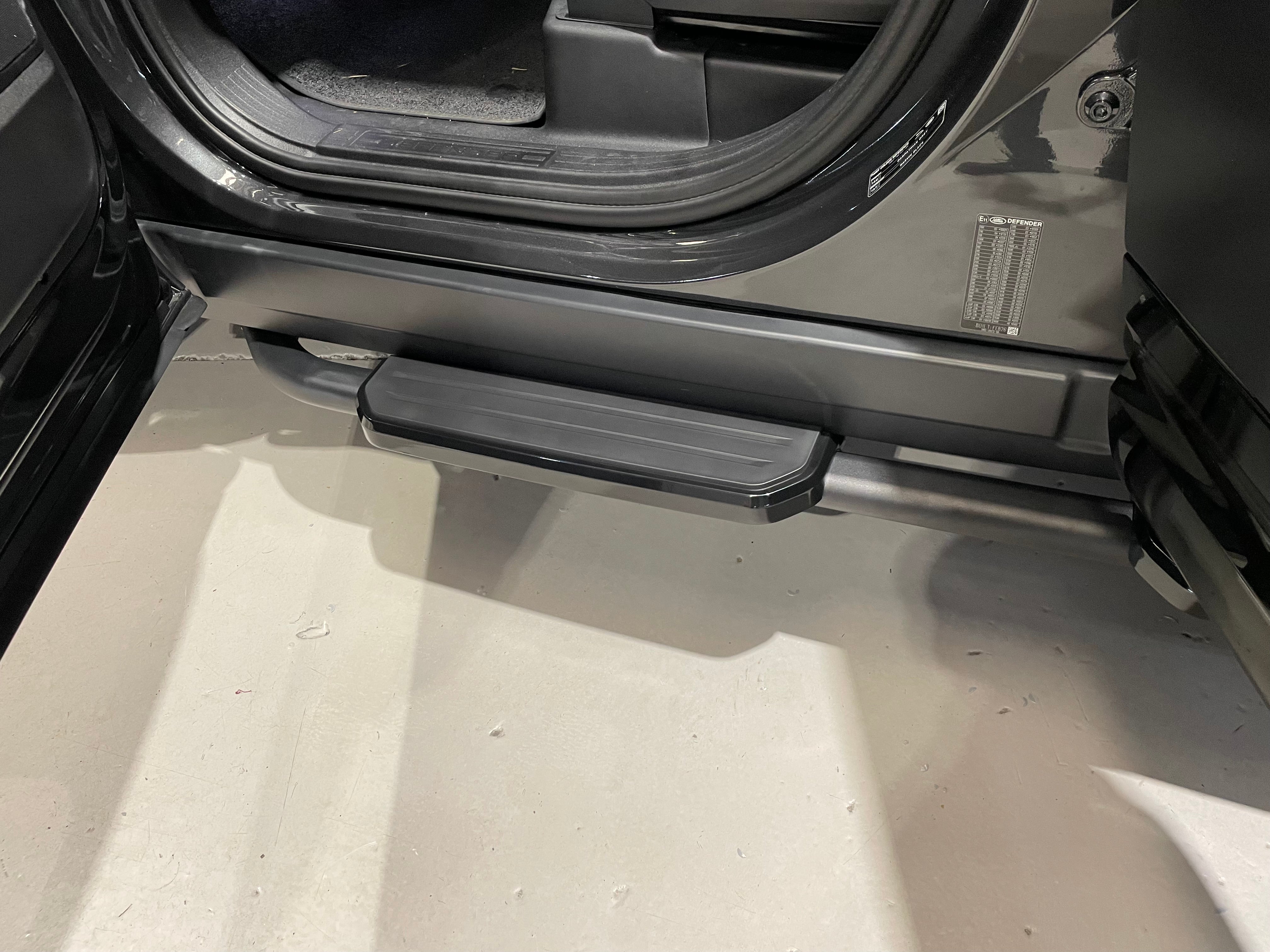 Black Side Steps – OEM Style Alloy Running Boards - Suits Defender 110/130