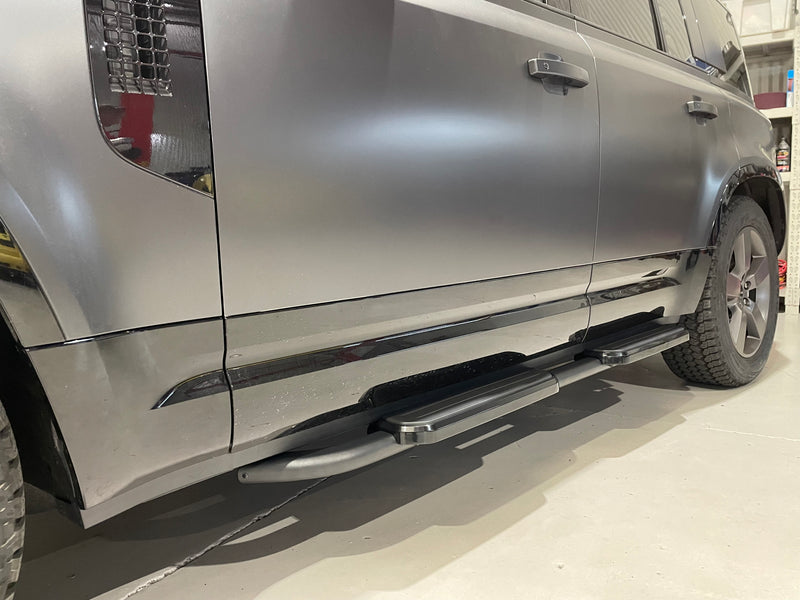 Black Side Steps – OEM Style Alloy Running Boards - Suits Defender 110/130