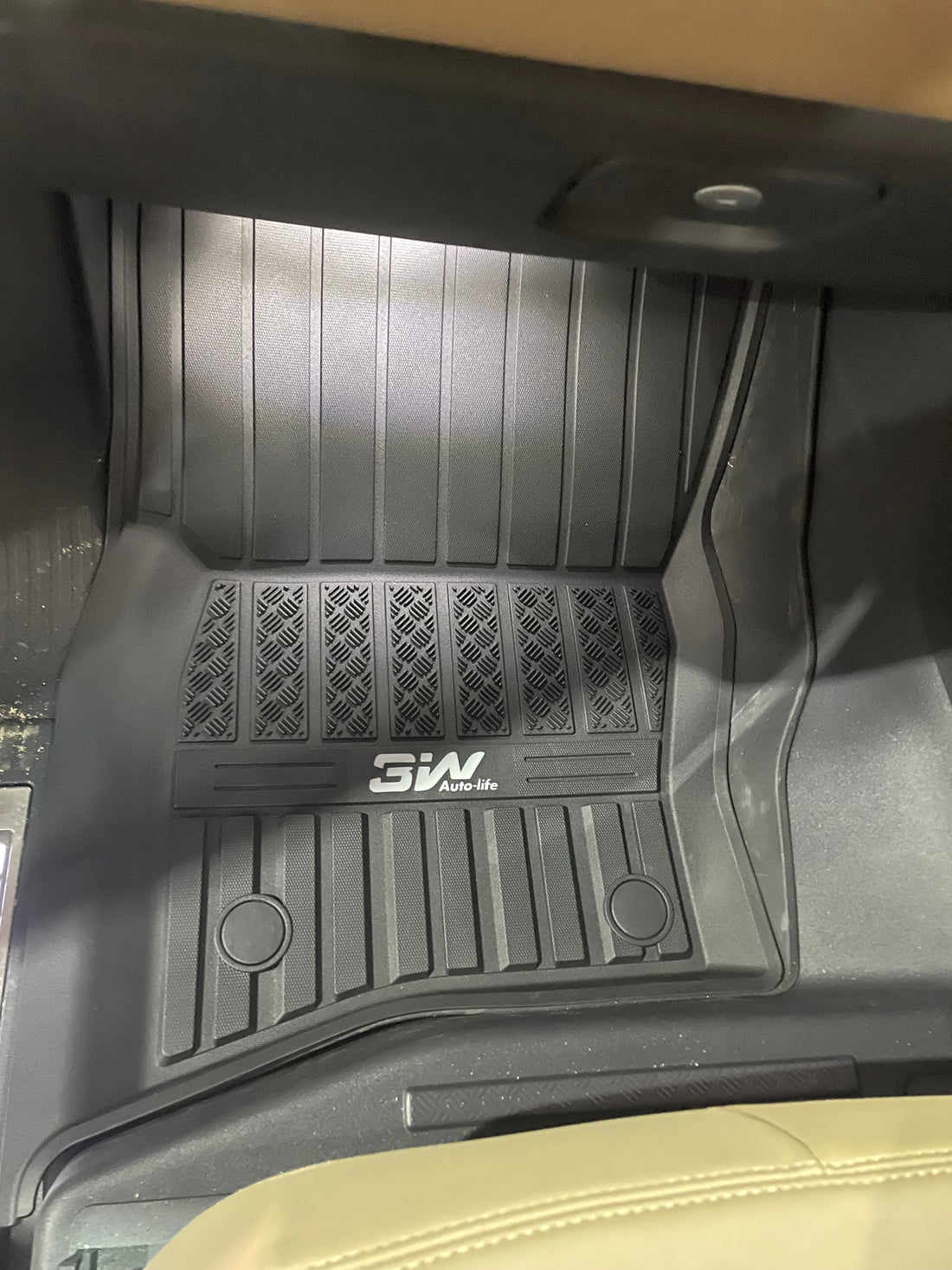 Deep Dish TPE Mat Set – Suits Defender 110 - Optional Carpet Insert