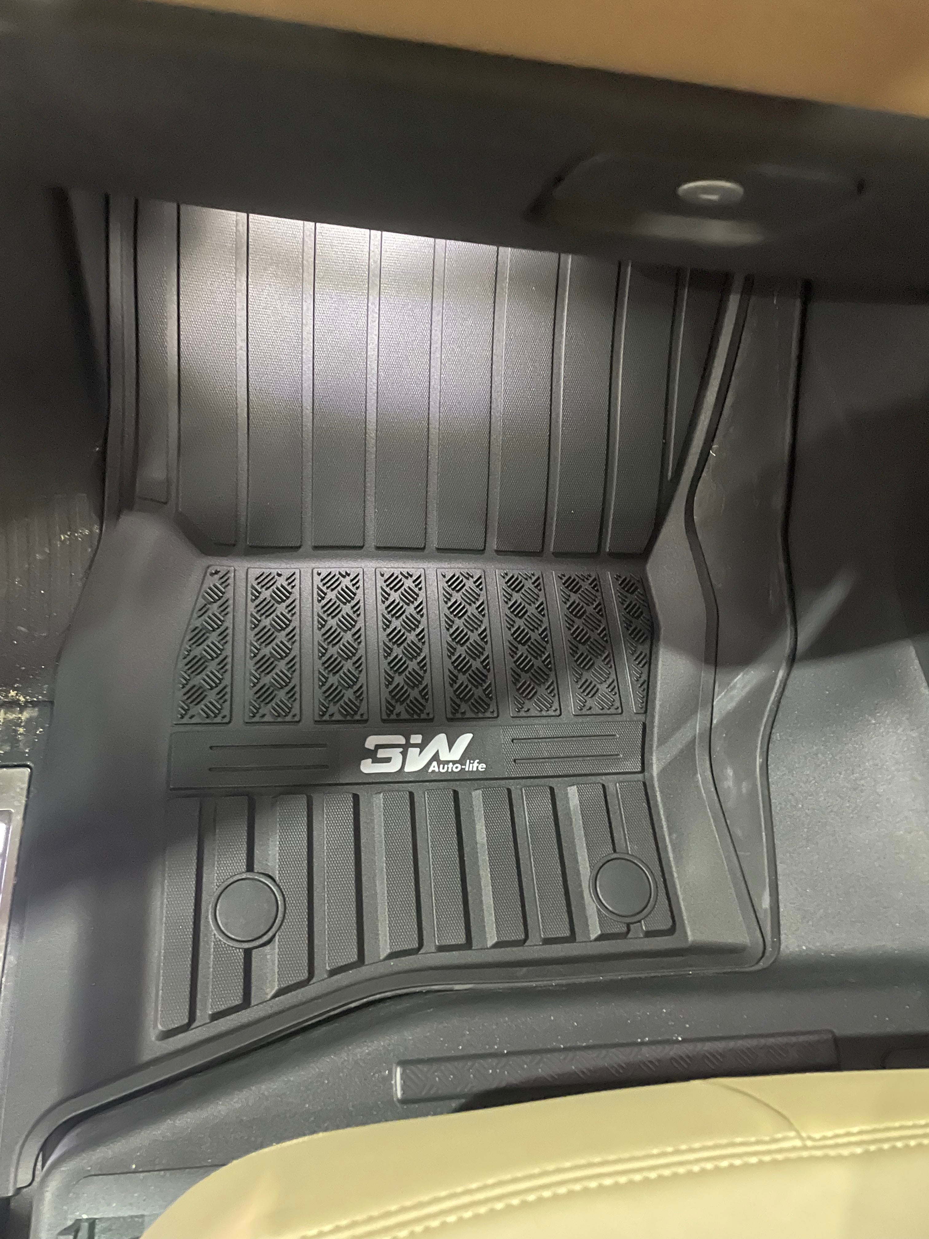 Deep Dish TPE Mat Set – Suits Defender 110 - Optional Carpet Insert