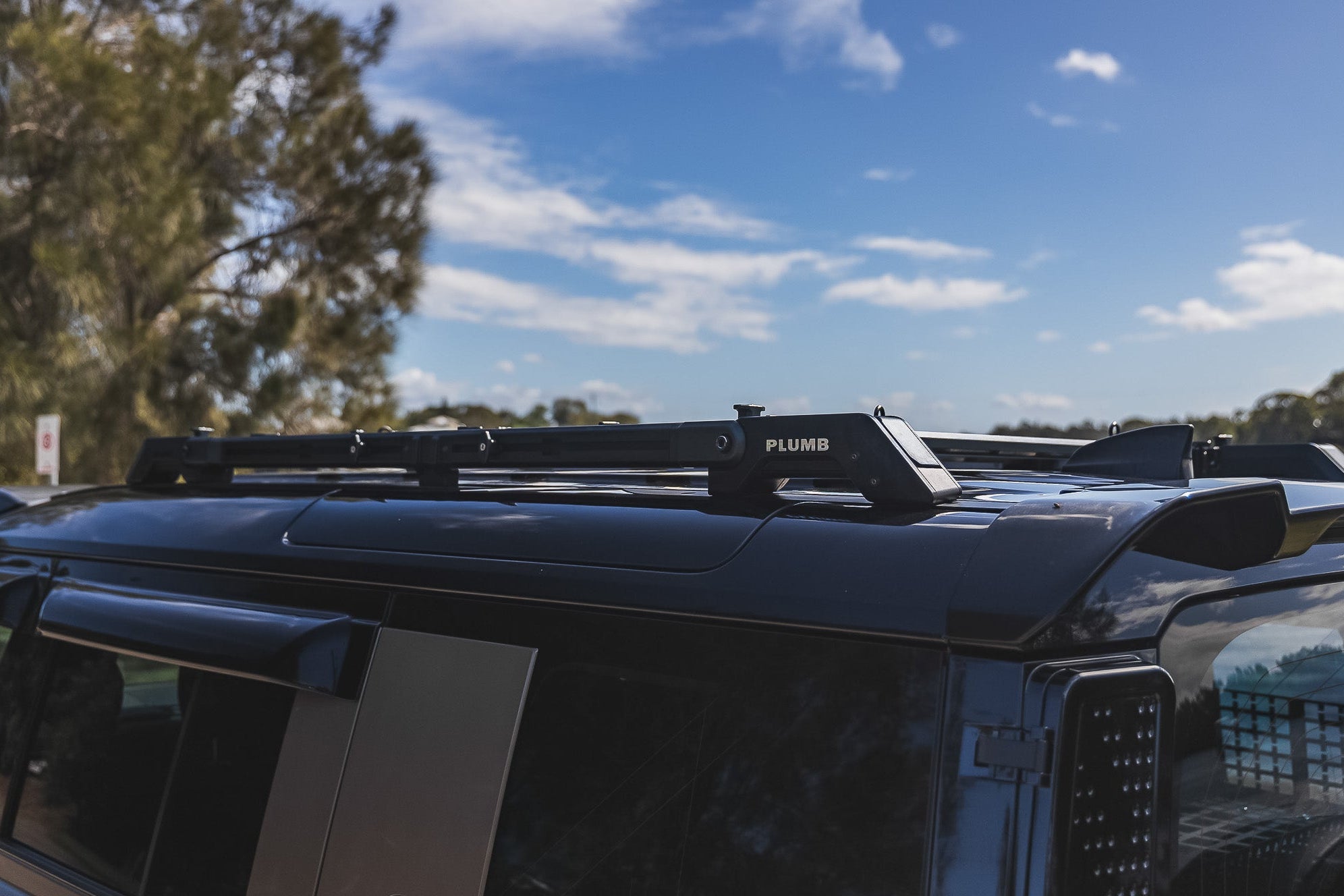 Premium Multi Function Full Length Roof Rack PLUMB – Suits Defender 110