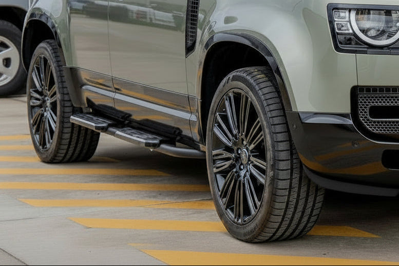 Black Side Steps – OEM Style Alloy Running Boards - Suits Defender 110/130