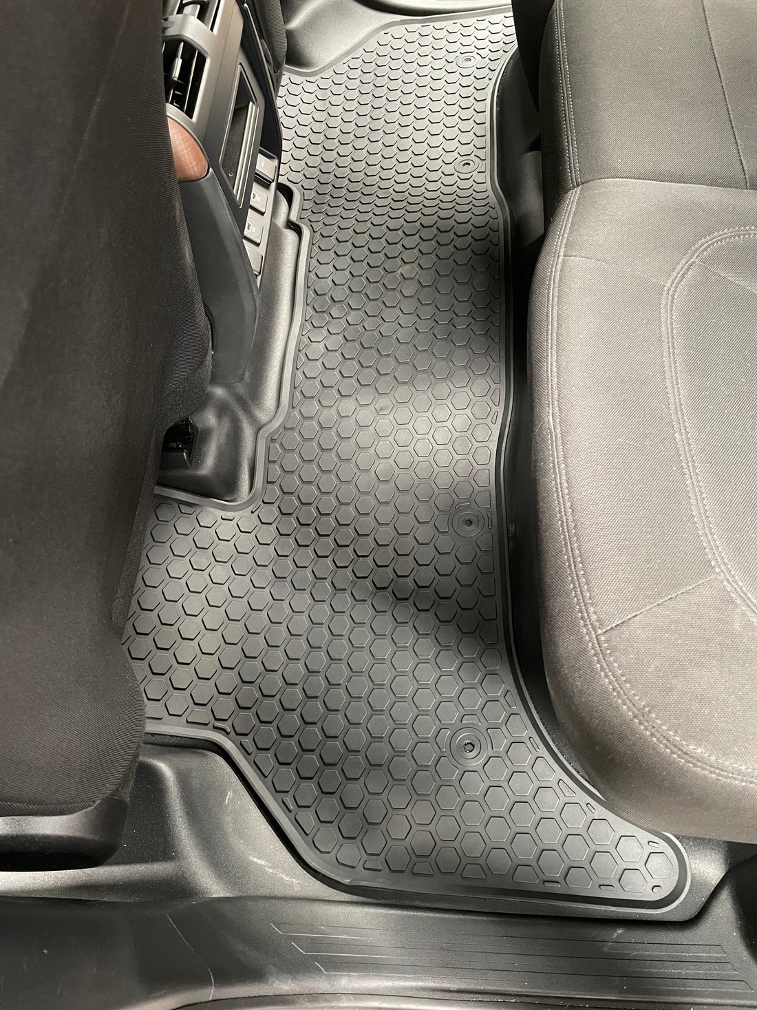 Rubber Mat Set – Suits Defender 110