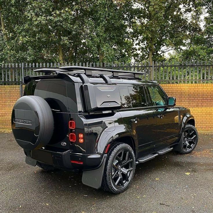 Spare Wheel Cover - Colour Matched – Suits Defender 90 / 110 / 130