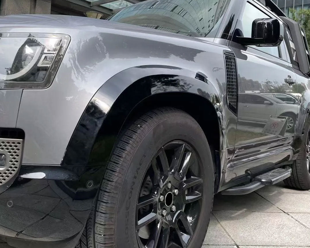 Black Side Steps –  Alloy Running Boards - Suits Defender 90