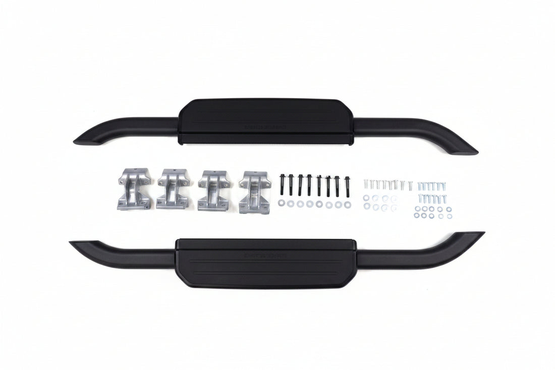 Black Side Steps –  Alloy Running Boards - Suits Defender 90
